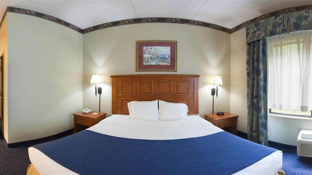 Savannah Gateway Hotel & Suites Georgetown Eksteriør bilde