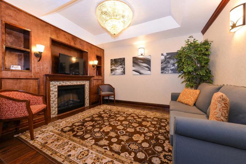 Savannah Gateway Hotel & Suites Georgetown Eksteriør bilde