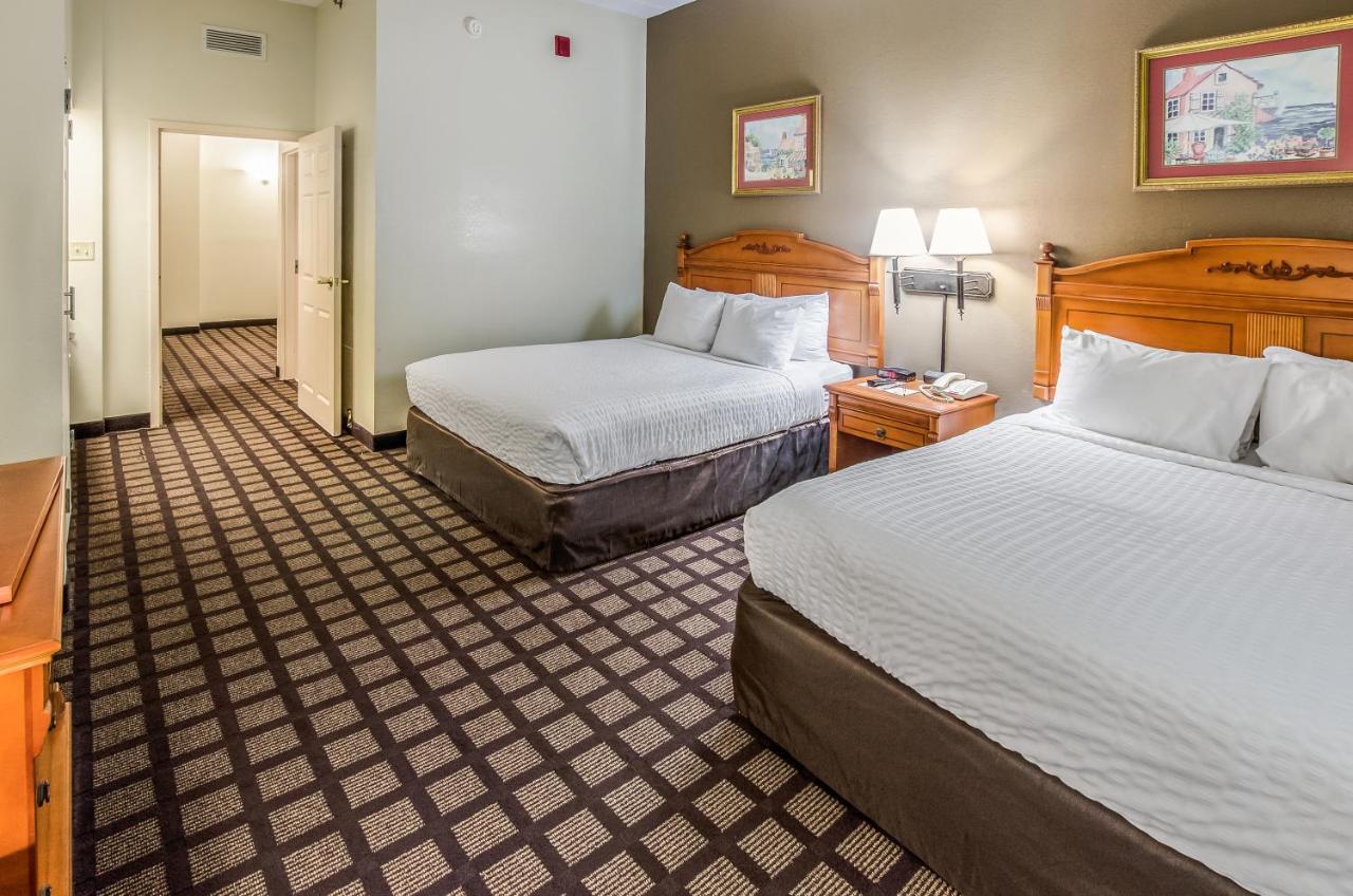 Savannah Gateway Hotel & Suites Georgetown Eksteriør bilde